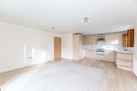 1 bedroom flat for sale, Ling Court, Menston, Ilkley, West Yorkshire, LS29