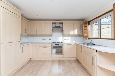 1 bedroom flat for sale, Ling Court, Menston, Ilkley, West Yorkshire, LS29
