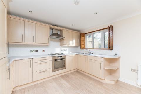 1 bedroom flat for sale, Ling Court, Menston, Ilkley, West Yorkshire, LS29