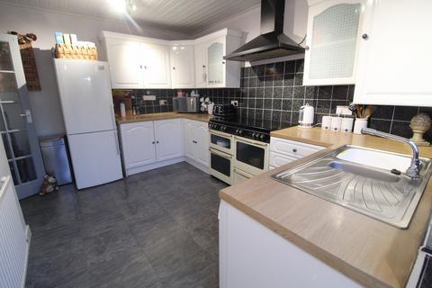 2 bedroom semi-detached bungalow for sale, Warburton Close, Romiley