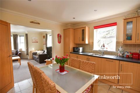 3 bedroom apartment for sale, Keswick Road, Bournemouth, BH5