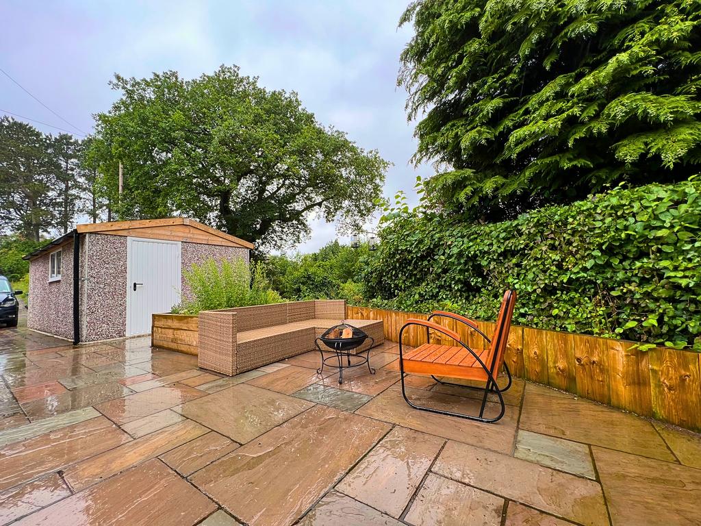 Patio Photo 2.jpg