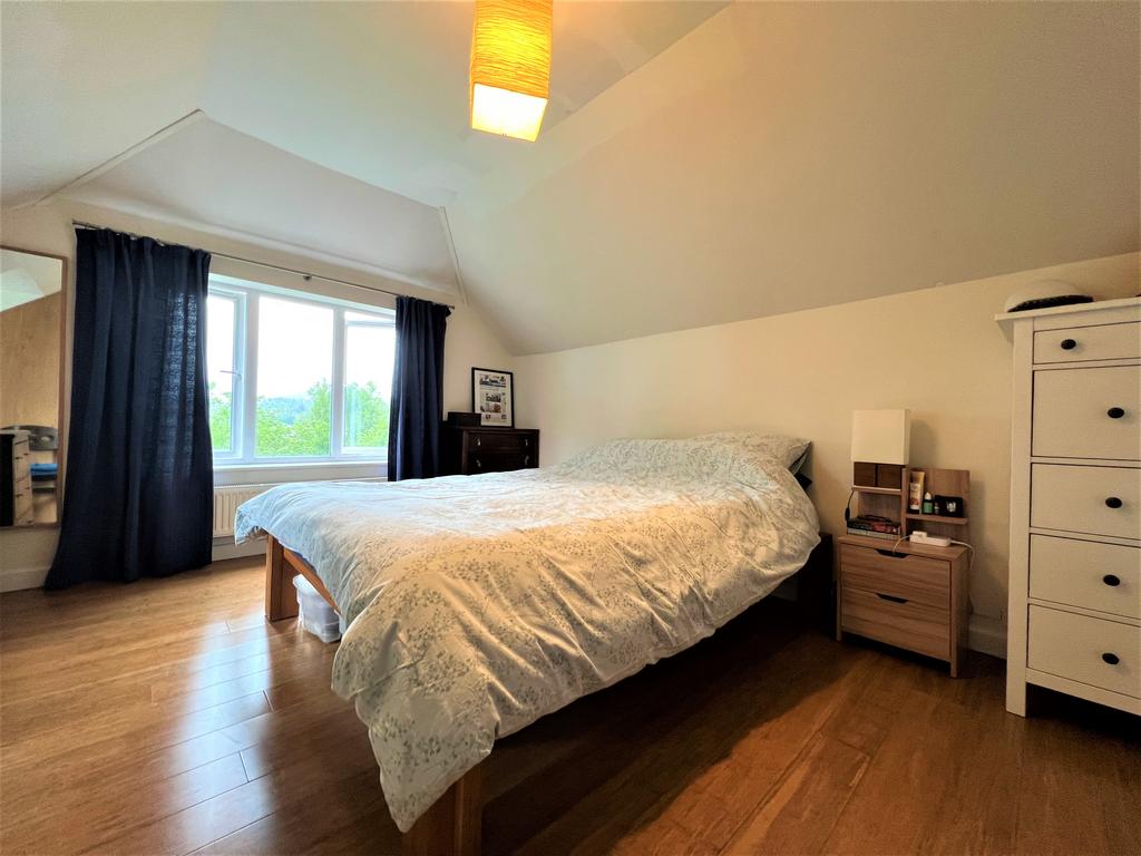 Bedroom 2 Photo 2.jpg