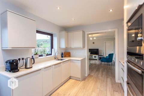 11 Broadbent Drive, Bury, BL9 7TN