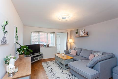 56 Coldstream Close, Warrington, WA2 0LL