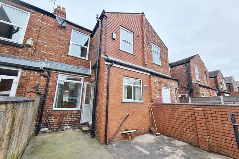 6 Rushden Road, Manchester, M19 3FW