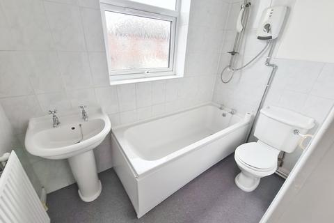6 Rushden Road, Manchester, M19 3FW