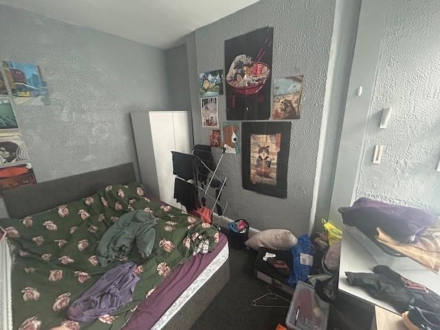 N.jpg