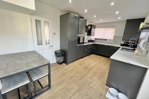 27 Highcroft Avenue, Bispham, Blackpool, FY2 0BT