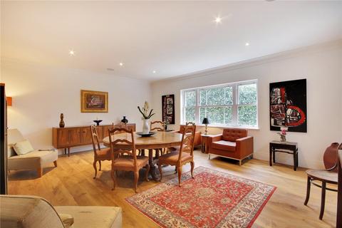 Ferndown House Furzefield Chase, Dormans Park, East Grinstead, RH19 2LY