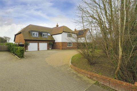 5 bedroom detached house for sale, The Willows, The Street, Staple