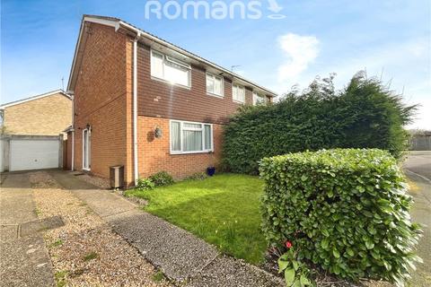 3 bedroom semi-detached house for sale, Millins Close, Owlsmoor, Sandhurst