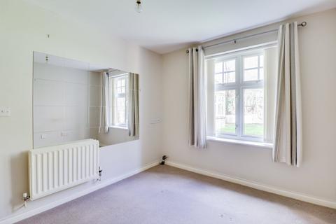 2 bedroom flat for sale - Tavistock Park, Armley, Leeds, West Yorkshire, LS12