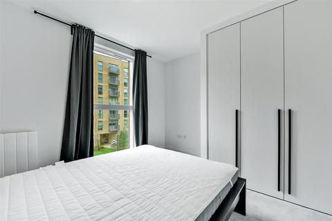 1 bedroom apartment to rent, Aquifer House, Exploration Way, Slough, SL1