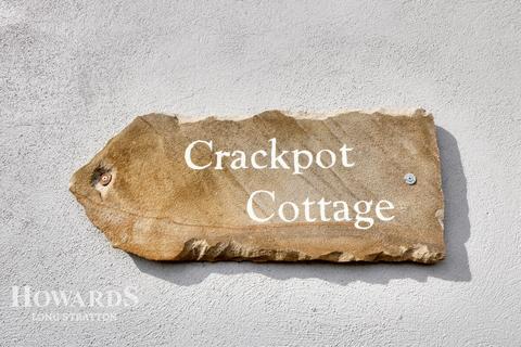 Crackpot Cottage, 46 High Road, Needham, Harleston, IP20 9LB