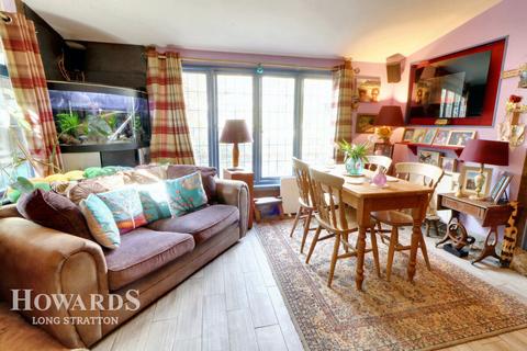 Crackpot Cottage, 46 High Road, Needham, Harleston, IP20 9LB