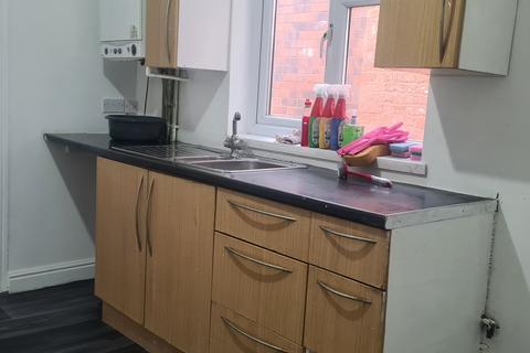 4 bedroom terraced house to rent - 115 Durham Road, Sparkhill, B11 4LH