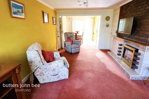 2 bedroom detached bungalow for sale, Elford Close, Stafford