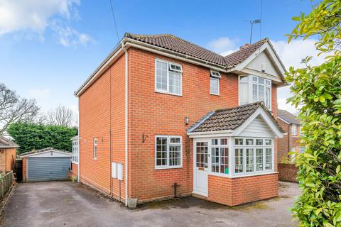 4 bedroom detached house for sale, Lower Northam Road, Hedge End, Southampton, Hampshire, SO30