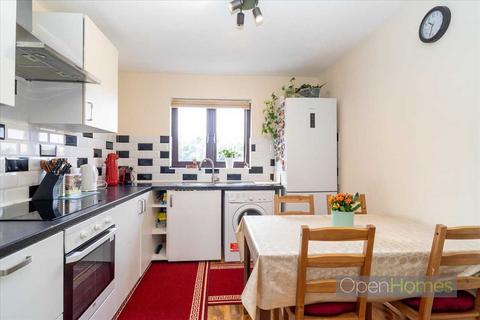 2 bedroom apartment for sale, Jackdaw Court, Harrier Road, Colindale