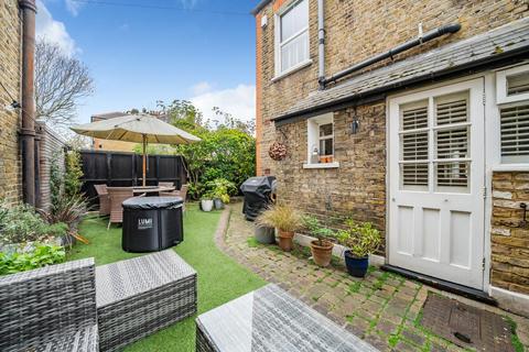 5 Southcroft Road, London, SW17 9TA