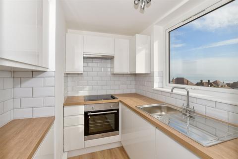 2 bedroom flat for sale, Dumpton Park Drive, Broadstairs, Kent