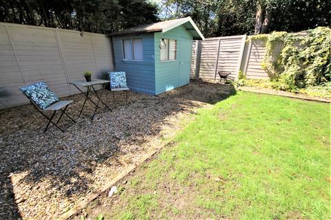 Flat 3, Isaacs House, 3 Cavendish Road, Bournemouth, BH1 1QX