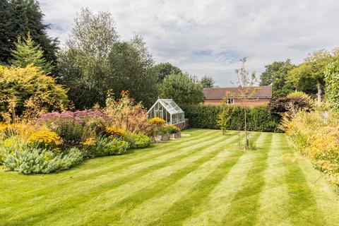 4 bedroom detached bungalow for sale, Clevedon, Windsor Road, Medstead