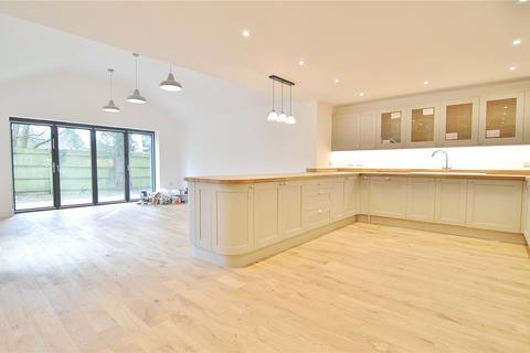 4 bedroom detached house for sale - The New House, Brockley Acres, Eastcombe, Stroud, GL6