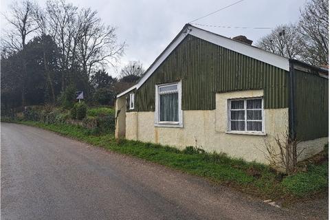 2 bedroom detached bungalow for sale - Bighton, Alresford, SO24