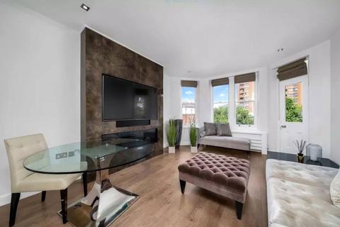 3 bedroom apartment for sale - Ashburnham Mansions, Ashburnham Road, London, SW10