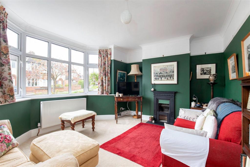 Welland Lodge Road, Pittville, Cheltenham, GL52 2 bed semidetached