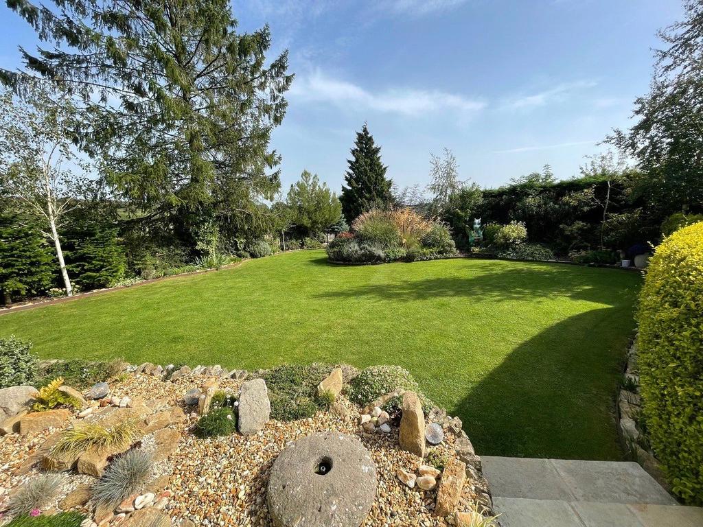 Private Garden
