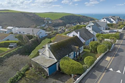 3 bedroom house for sale, New Road, Port Isaac, PL29