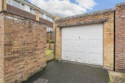 41 Alpine Close, Southampton, SO18 5QH