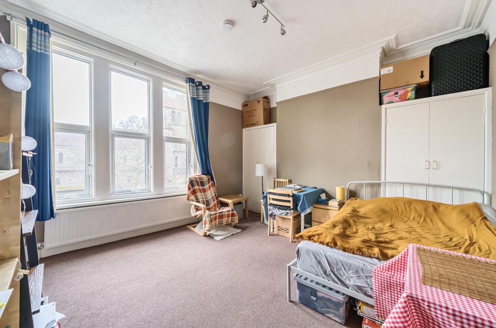 Flat 5