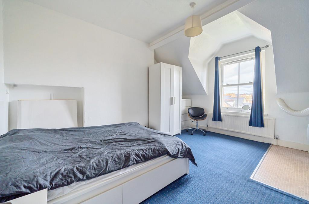 Flat 8