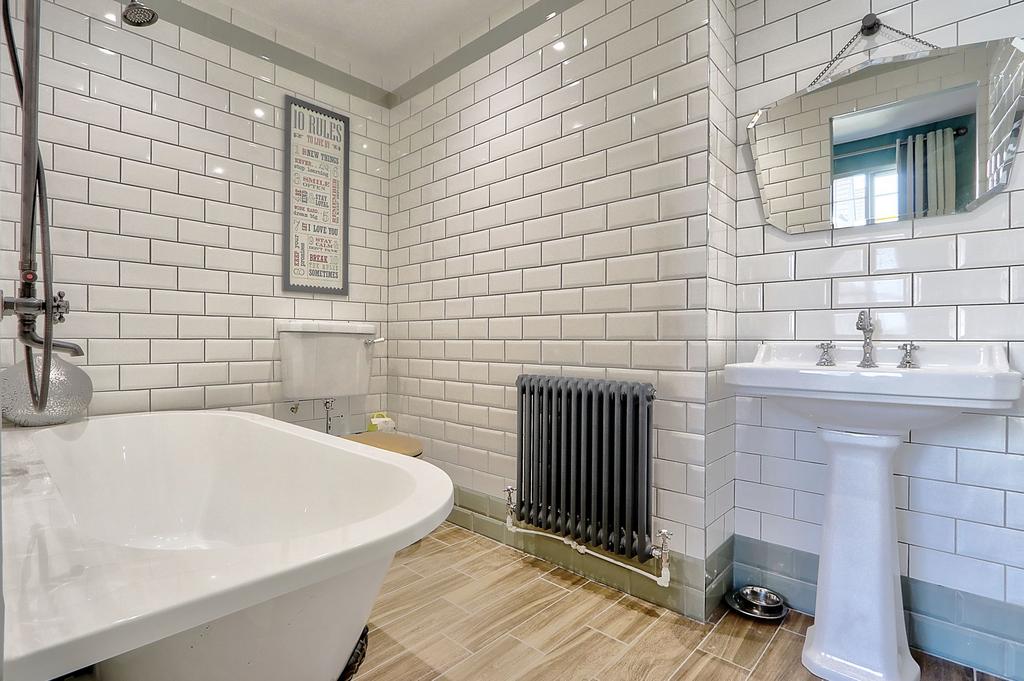 Ensuite