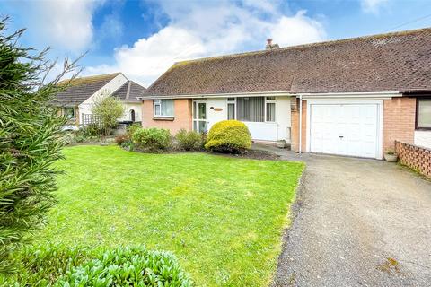 2 bedroom bungalow for sale, Rockfield Drive, Llandudno, Conwy, LL30