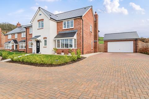 4 bedroom detached house for sale, Willow Walk, Lea, HR9