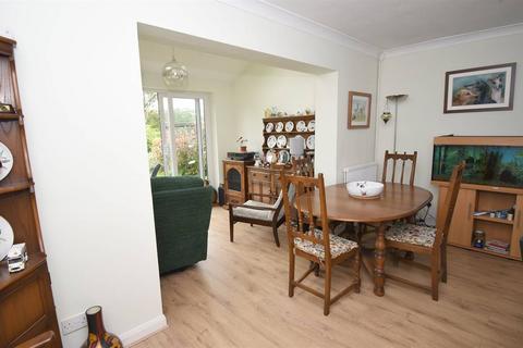4 Ashurst Avenue, Whitstable, CT5 4PU