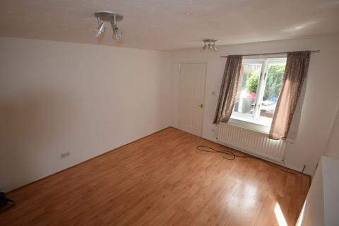 2 bedroom semi-detached house to rent - Velour Close, Trinity Riverside, Salford, M3 6AP
