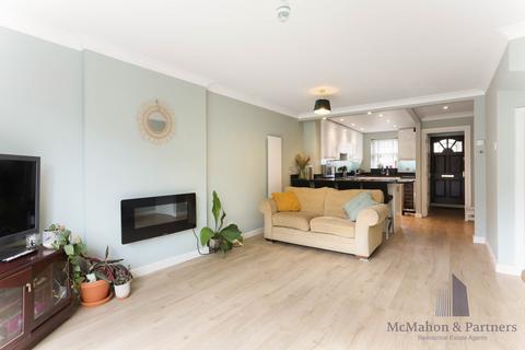 205 John Ruskin Street, London, SE5 0PT