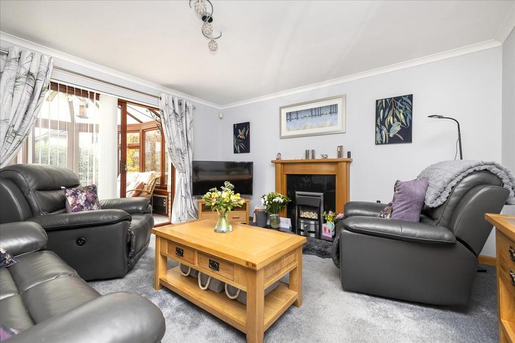 37 The Murrays, Edinburgh, EH17 4 bed detached house for sale £375,000