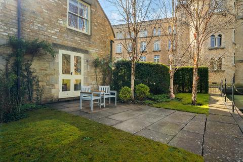 West Lodge Bliss Mill, Chipping Norton, OX7 5JR