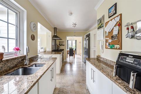 Angel Cottage, 73 Arundel Road, Worthing, BN13 3EN