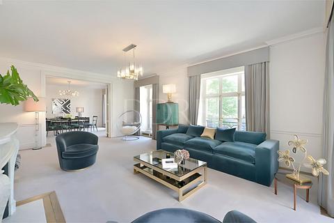 3 bedroom apartment to rent - Portland Place, London, W1B