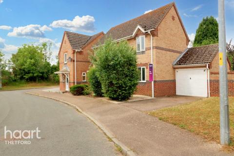 3 bedroom detached house for sale, Speedwell Close, Thetford