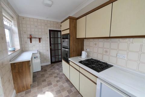 52 Pine View Road, Ipswich, IP1 4HR
