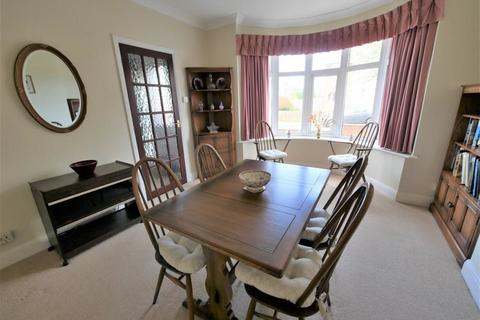 52 Pine View Road, Ipswich, IP1 4HR